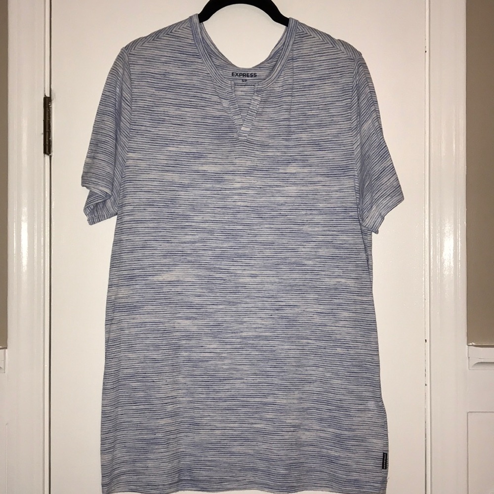 NWOT Express tee